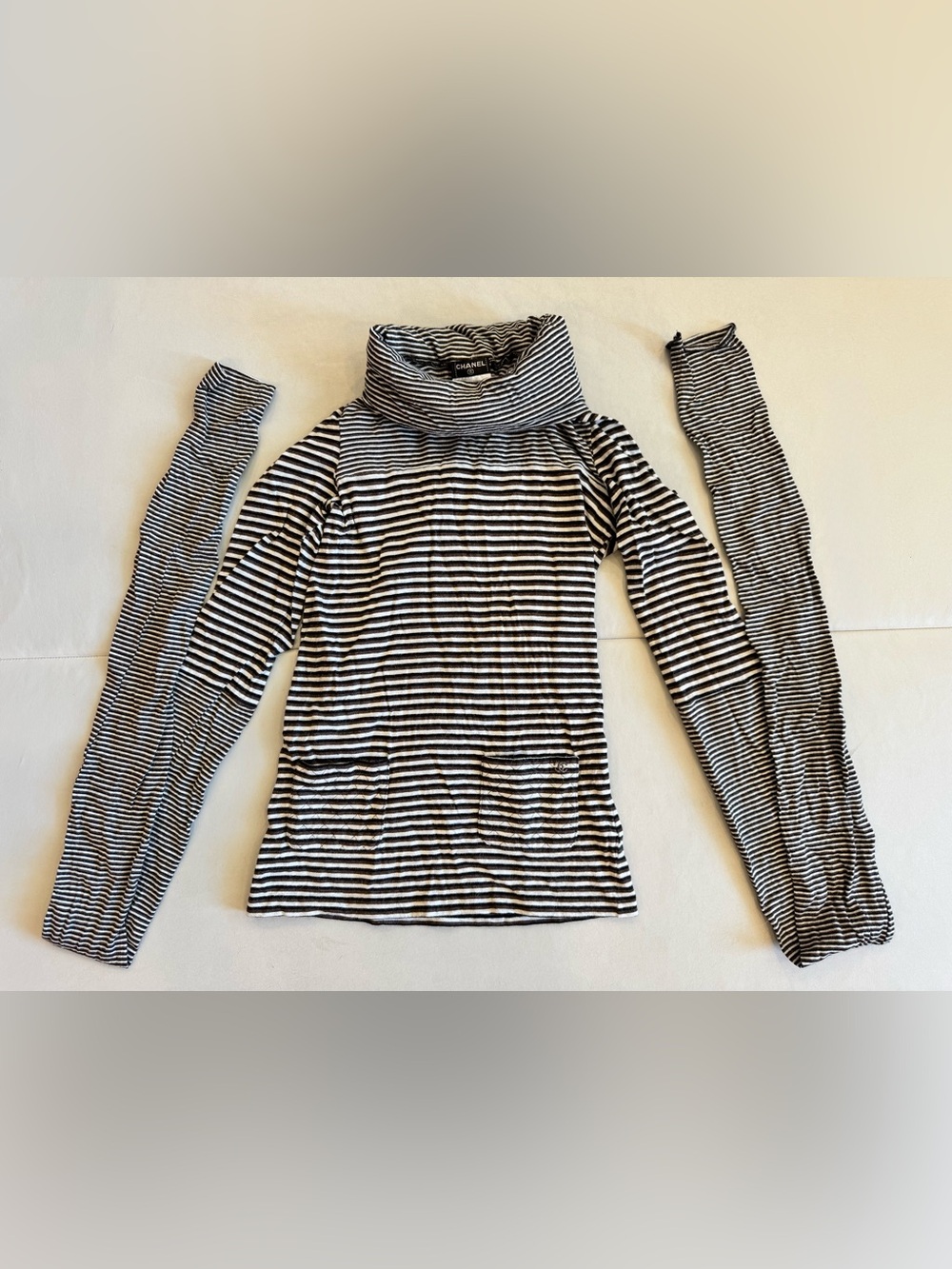 CHANEL Long-Sleeve Turtleneck (Size 38)